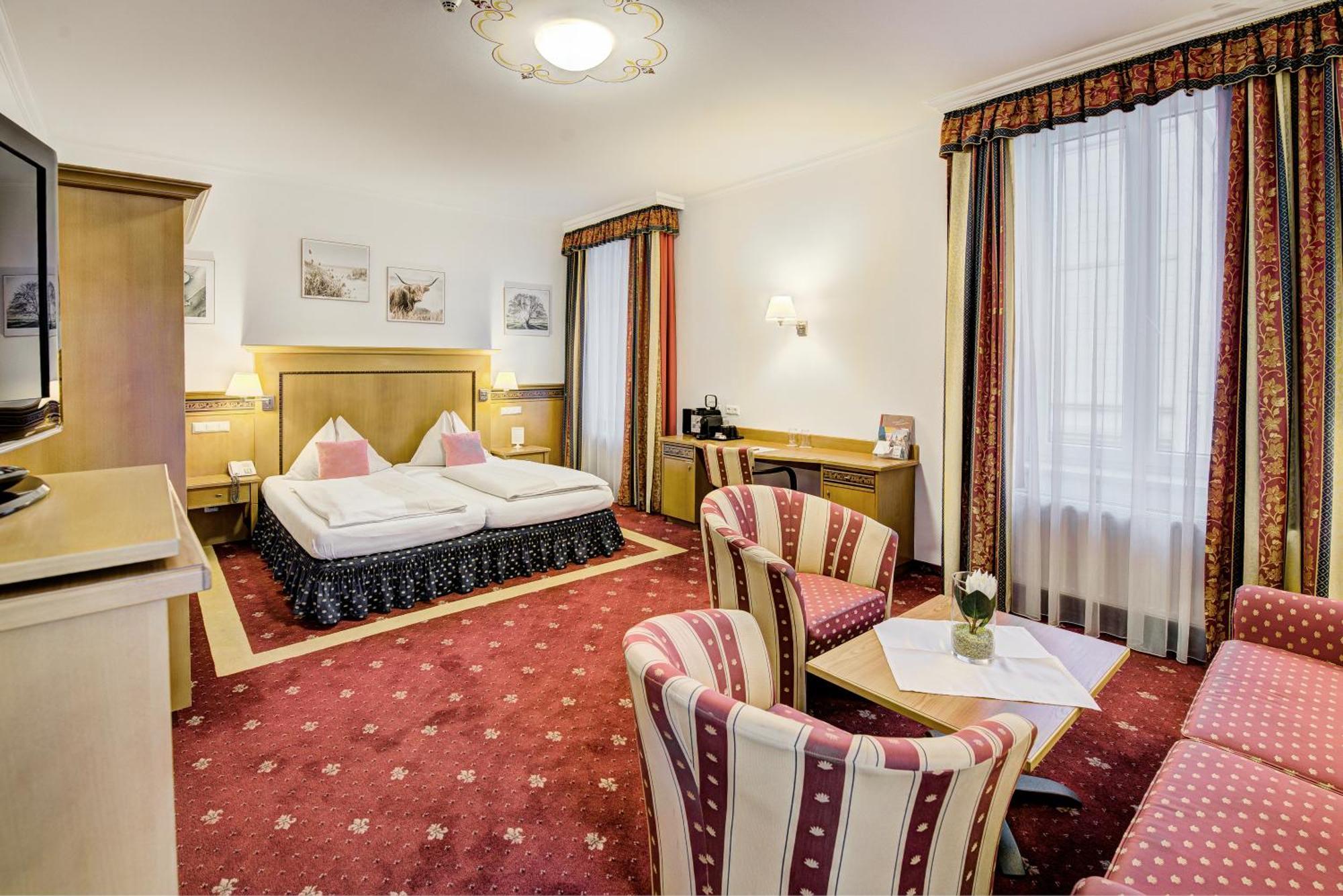 Hotel Alexandra Wels Exterior photo